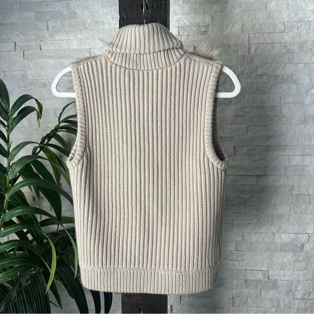 ANN TAYLOR Wool Cashmere Blend Sweater Knit Faux Blonde Fur Vest Size S Petite - Picture 5 of 5